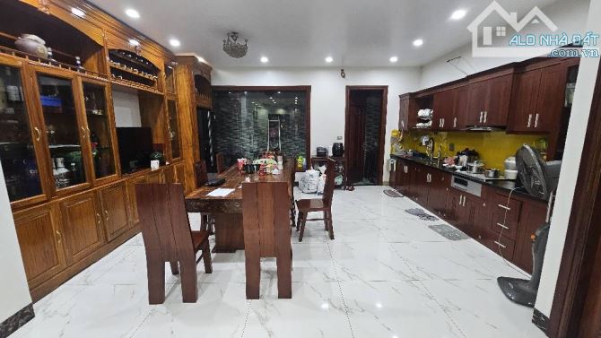 Bán nhà 55m2 phân lô ô tô tránh đỗ gara kinh doanh 2 thoáng phố Vũ Hữu,Thanh Xuân Bắc - 1