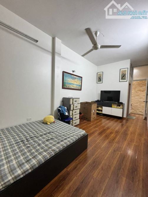 HOÀNG HOA THÁM - BA ĐÌNH - NHÀ DÂN XÂY - 1