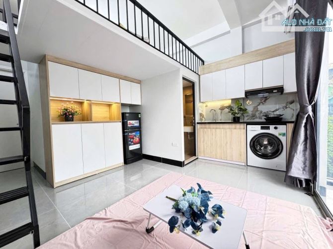 bán toà CCMN Mỹ Đình - Ô tô đỗ cửa - 7 Tầng - 55m x 5.5m - Doanh thu 85tr/tháng