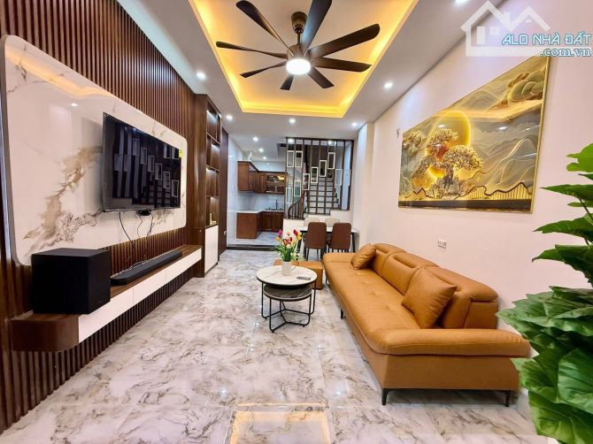 🏠PHỐ VIP VĂN CAO - BA ĐÌNH, 34M x 5T, MT 3.8M, ĐI Ô TÔ XEM NHÀ, Ô TÔ DỪNG ĐỖ 24/24🚘 - 1