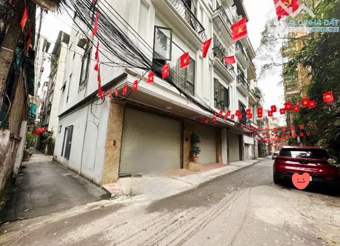 THỬA ĐẤT ĐẸP 97M2 - MẶT TIỀN TO 9,3M - LẠC LONG QUÂN - TÂY HỒ - SÁT Ô TÔ - XÂY APARTMENT