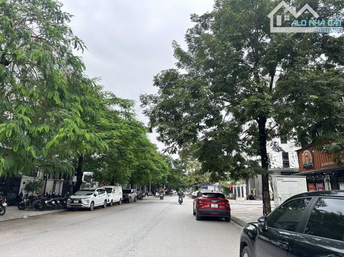 BÁN CĂN LIỀN KỀ KĐT MỚI ĐẠI KIM - NGUYỄN XIỂN 129M2 X 5 TẦNG, MT 9M - LÔ GÓC 2 THOÁNG, CÓ