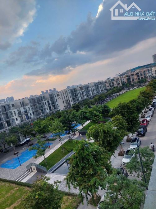 THE MANOR – QUANG LIỆT – 130/72M² XD – 5 TẦNG – MT 12M – LÔ GÓC ĐỘC NHẤT – 60 TỶ