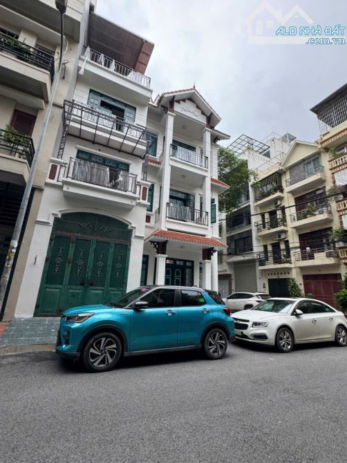 BÁN CĂN LÔ GÓC – KĐT ĐẠI KIM NGUYỄN CẢNH DỊ - DT 108M2. MT 10M.PHÂN LÔ VỈA HÈ 2 Ô TÔ TRÁNH