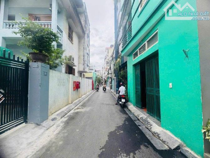 MẢNH ĐẤT ĐẸP CÒN SÓT LẠI, NGÕ 28 TỨ LIÊN - TÂY HỒ, GIÁ ĐẦU TƯ. 98M