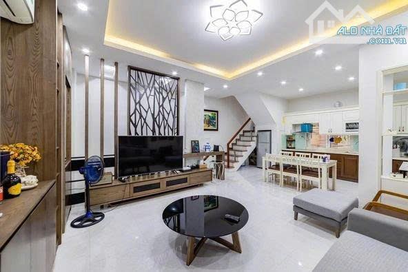 Cho thuê nhà ô tô-vp Lê Trọng Tấn-Thanh Xuân, 45m2, 5T, 4 ngủ, 23tr - 2