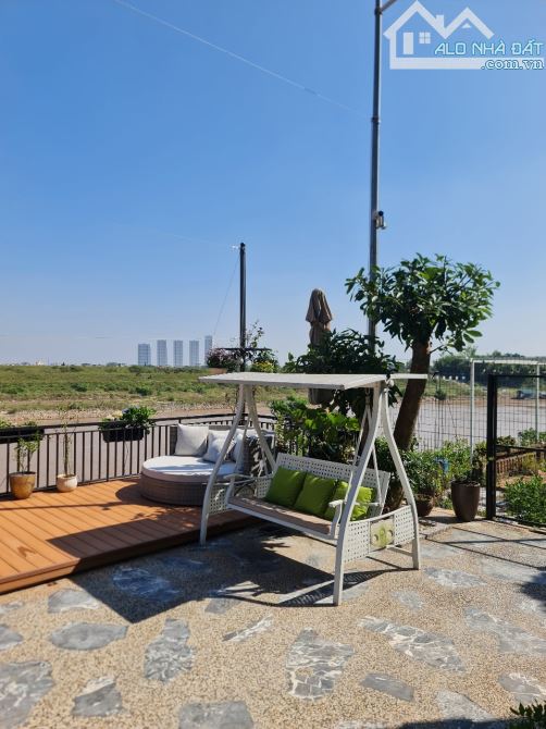 Siêu hiếm: biệt thự sông Đuống,phố Bắc cầu,long biên,hà nội.View triệu $,giá 33,5 tỷ