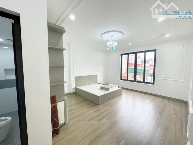 CẦU GIẤY, 36M x 6T, MT 3.7M - NGÕ THÔNG KINH DOANH, Ô TÔ DỪNG ĐỖ 24/24