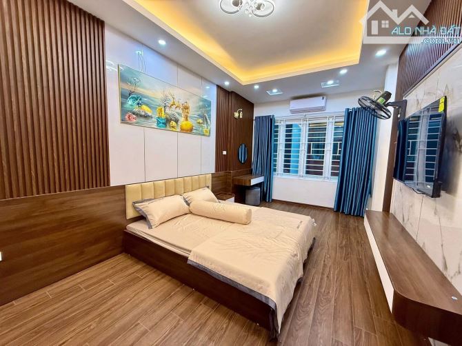 🏠PHỐ VIP VĂN CAO - BA ĐÌNH, 34M x 5T, MT 3.8M, ĐI Ô TÔ XEM NHÀ, Ô TÔ DỪNG ĐỖ 24/24🚘 - 2