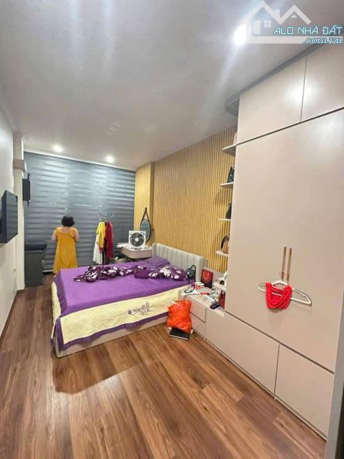 BÁN NHÀ PHÂN LÔ, Ô TÔ CHẠY VÒNG QUANH, KINH DOANH, MAI DỊCH 46M2 X 5 TẦNG MT4M, NGÕ THÔNG