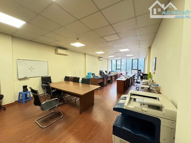 Building Trường Chinh, 9T thang máy, ngõ nông, gara, 2 thoáng, DT1.4 tỷ/n - 116m2