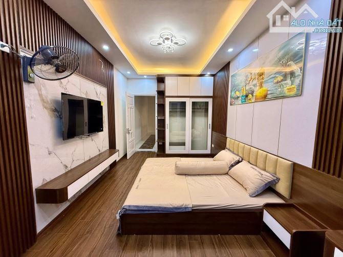 🏠PHỐ VIP VĂN CAO - BA ĐÌNH, 34M x 5T, MT 3.8M, ĐI Ô TÔ XEM NHÀ, Ô TÔ DỪNG ĐỖ 24/24🚘 - 3