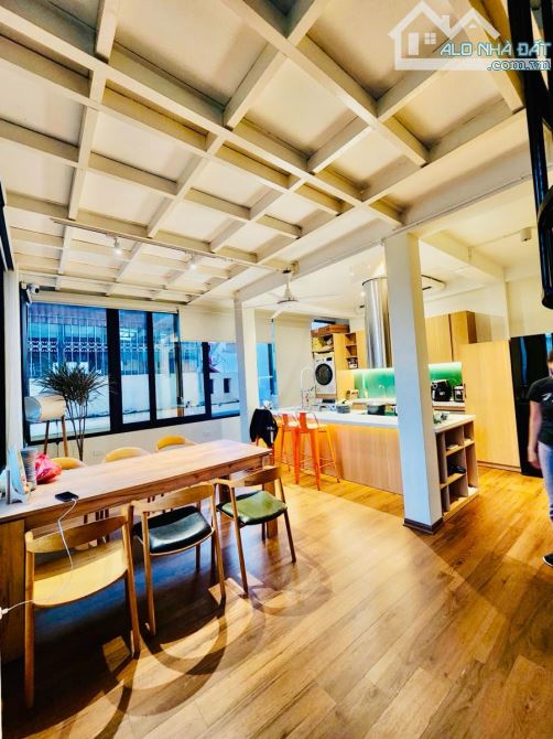 Building Trường Chinh, 9T thang máy, ngõ nông, gara, 2 thoáng, DT1.4 tỷ/n - 116m2