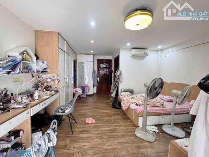 Bán nhà mặt phố Cửa Bắc, Ba Đình, vị trí kim cương, ngôi nhà của di sản thịnh vượng 58 tỷ