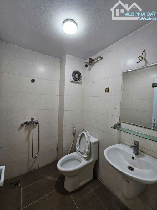 Bán nhà Lê Trọng Tấn, phân lô, ô tô vòng quanh, 35Mx5 Tầng, 11.8 Tỷ. - 5