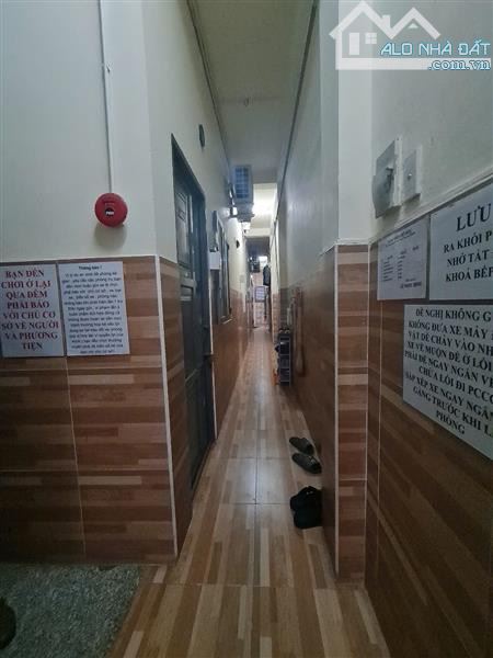 TÂN BÌNH- GẤP BÁN CHDV CAO CẤP 5 TẦNG - THIẾT KẾ 22P VÀ 1 CĂN HỘ - DÒNG TIỀN 85 TR/THÁNG - 5