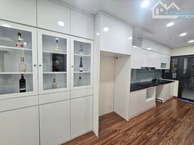 Bán chung cư C14 - BQP - Lô góc, tầng trung 70m2 - 2 Ngủ, 2Wc - Full nội thất chỉ hơn 5 t