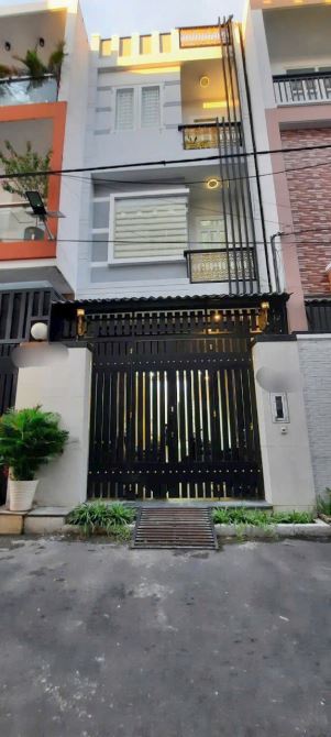 BÁN NHÀ HẺM XE HƠI ĐƯỜNG 5 PHƯỜNG LINH XUÂN THÀNH PHỐ THỦ ĐỨC 5,6 TỶ