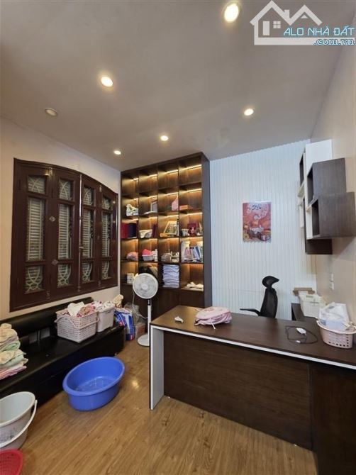 PHÂN LÔ NGUYỄN NGỌC NẠIMẶT TIỀN KHỦNGKINH DOANH - VĂN PHÒNG- NGÕ Ô TÔ THÔNG