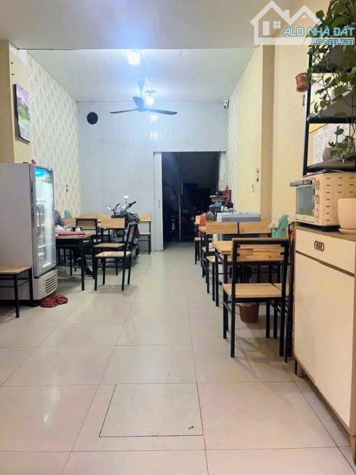 Bán nhà MAI DỊCH, Cầu Giấy. MẶT PHỐ, Kinh doanh tấp nập. Oto tránh, dừng đỗ ngày đêm.