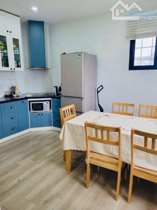 Siêu Vip! Giang Văn Minh. 6 tầng thang máy, ô tô, sát phố, văn phòng, thông kd. 58m2