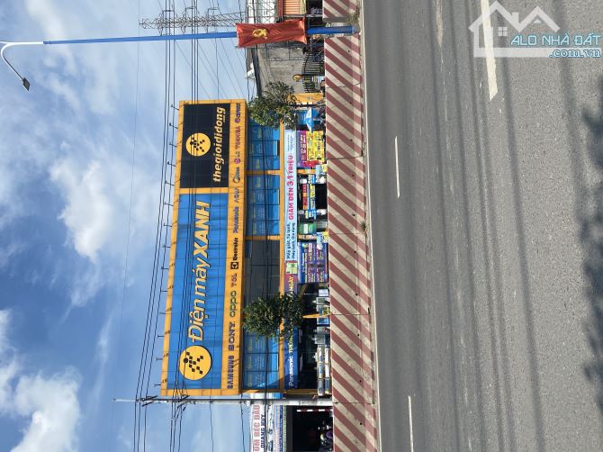 Bán đất tặng nhà ngay Chợ Phú Phong Full thổ cư chỉ hơn 2 tỷ - 2