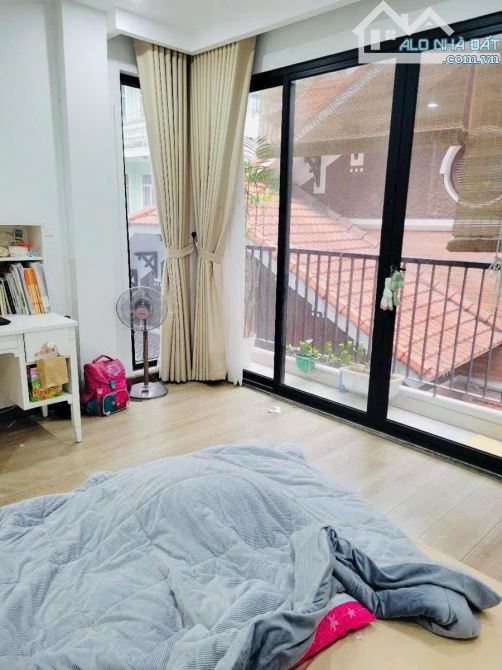 Siêu Vip! Giang Văn Minh. 6 tầng thang máy, ô tô, sát phố, văn phòng, thông kd. 58m2