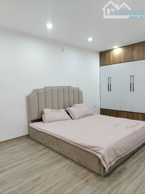 Bán Chung Cư C14 Bộ Quốc Phòng, 366 Bùi Xương Trạch– Thoáng Mát, Yên Tĩnh – 69m – 5.7 t