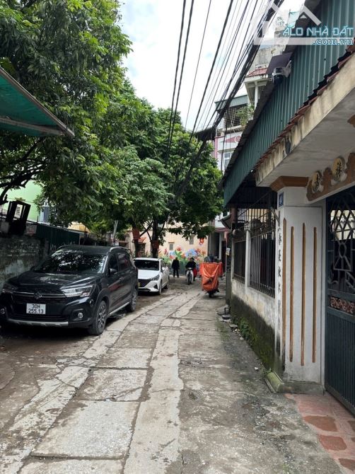 Ban nhà Bằng Liệt, Hoàng Mai, Ô tô đỗ cổng, nở hậu, 43m2, 9.95 tỷ(MTG)