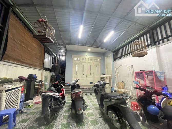 BIỆT THỰ 200M²(6*35) – NGANG KHỦNG 6M – 2 TẦNG – TRUNG TÂM ĐÔNG HÒA – CHỈ 9,5 TỶ