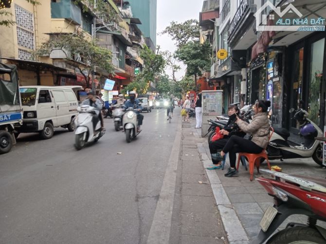 Bán nhà mặt phố Hàng Buồm, Kinh doanh Khách sạn, Nhà Hàng, DT 420m2 Mặt tiền 14.5m, 209 tỷ