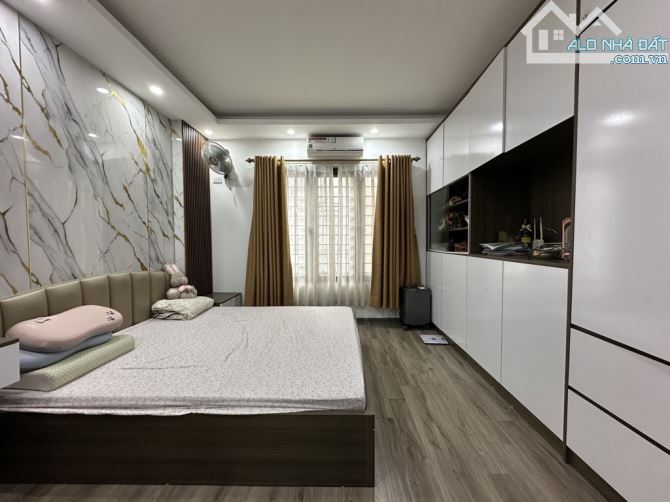 Bán nhà Linh Đàm 45m 5 tầng 2 thoáng ở ngay ô tô đỗ gần