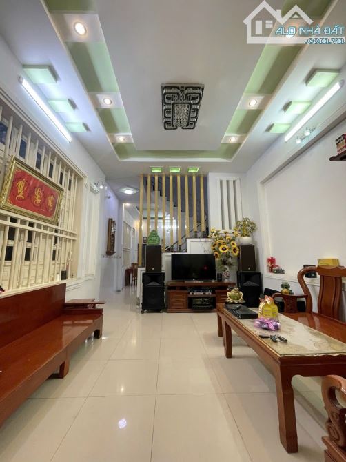 BIỆT THỰ 200M²(6*35) – NGANG KHỦNG 6M – 2 TẦNG – TRUNG TÂM ĐÔNG HÒA – CHỈ 9,5 TỶ - 1