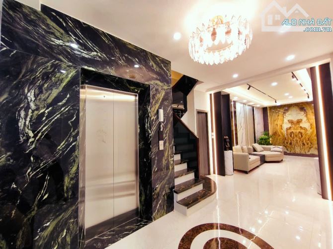 Bán nhà Lò Đúc 52m 6 tầng thang máy full nội thất nhỉnh 16 tỷ