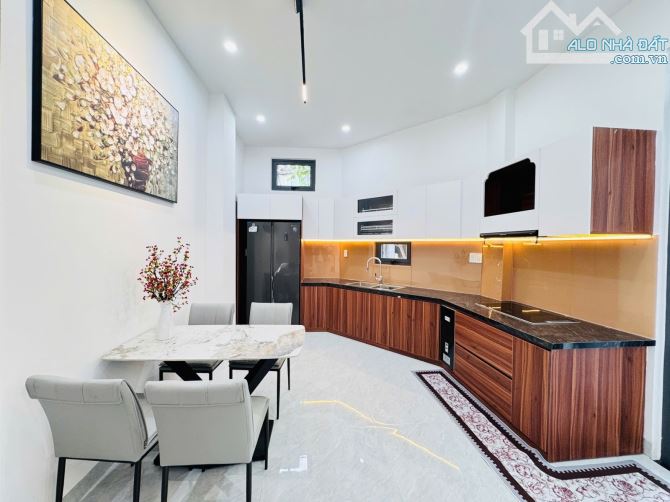 CHÍNH CHỦ THANH KHOẢN CĂN NHÀ VỪA HOÀN THIỆN - BAO NÉT 😍 - 1