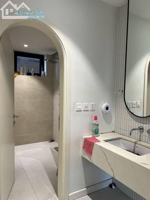 Chính chủ cần bán căn hộ chung cư cao cấp Hà Nội Paragon - 181 Trần Quốc Vượng