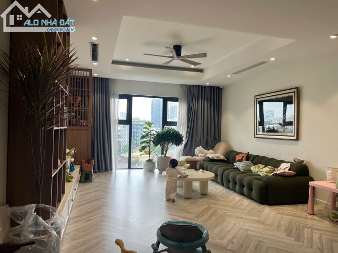 Chính chủ cần bán căn hộ chung cư cao cấp Hà Nội Paragon - 181 Trần Quốc Vượng