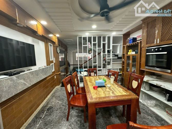 BÁN NHÀ HẺM 10M, 5 TẦNG, 60M2 NGANG 4X15M, KHU ĐỒNG BỘ VIP CỐNG LỞ, CHỈ 7.8 TỶ - 2