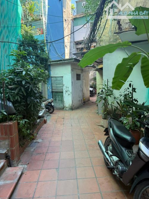 BÁN ĐẤT NGÕ 8 PHAN BỘI CHÂU 95M² – HIẾM – GẦN PHỐ – GIÁ 16 TỶ – HOÀN KIẾM