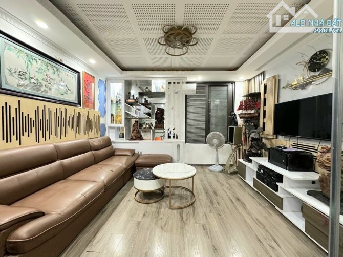 Bán nhà Linh Đàm 45m 5 tầng 2 thoáng ở ngay ô tô đỗ gần