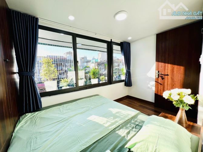 Tập thể Quỳnh Mai đẹp như chung cư,sổ 50m, thực tế 85m, 3 ngủ, 2vs, nội thất nhập khẩu Đức