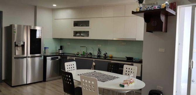 BÁN CHUNG CƯ CAO CẤP, CĂN GÓC CT2B, 34 HOÀNG CẦU, ĐỐNG ĐA. 81M2 – 2PN.. 8,25 TỶ