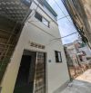 Nhà dân xây còn mới 3 tầng ngõ riêng biệt,40m2 giá nhỉnh 5 tỷ