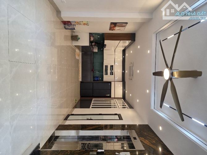 Bán Nhà Nam Dư Lĩnh Nam – Oto Đỗ , Lô Góc – 45m– 4T – 7.3 tỷ