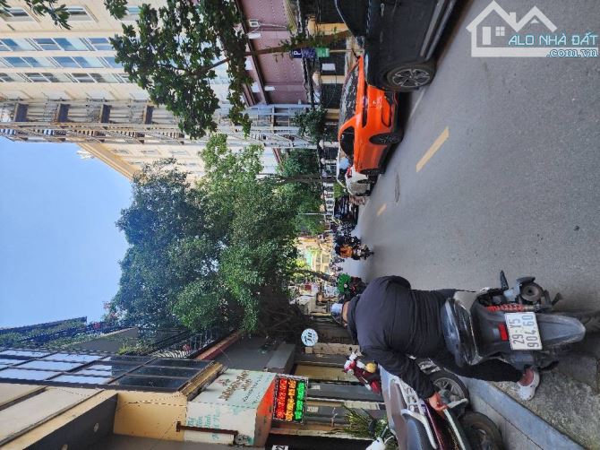 CỰC HIẾM - TRẦN QUỐC TOẢN - HOÀN KIẾM - 35M - 5 TẦNG - MẶT TIỀN 9M - 12.8 TỶ