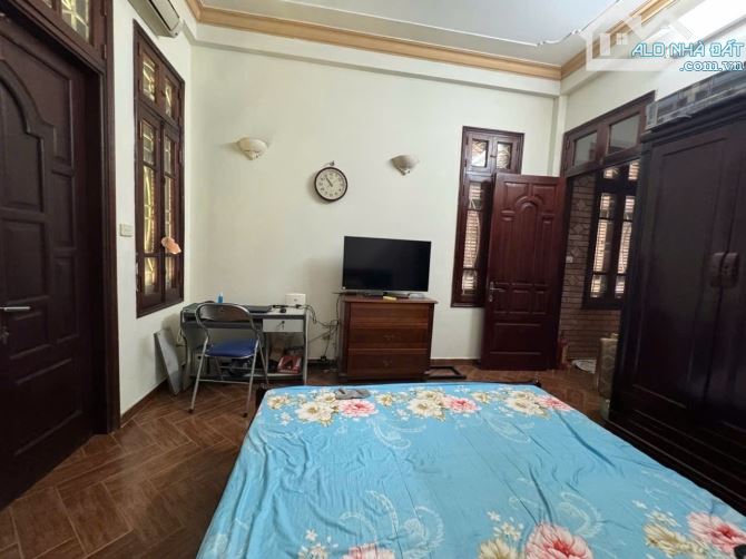 PHÂN LÔ HOÀNG QUỐC VIỆT 60M2 x 4 TẦNG, LÔ GÓC, ĐƯỜNG OTO RỘNG 7M, CHỈ 16.5 Tỷ