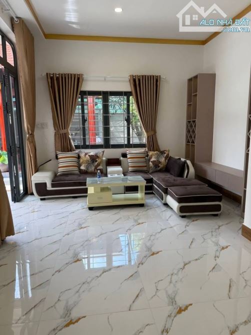 BÁN ĐẤT VƯỜN 500m² – SỔ HỒNG RIÊNG – TRUNG TÂM BẾN LỨC - 2