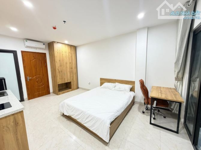 Toà CHDV La Thành, 89m2*7T, MT 5M, 23 phòng KK, ngõ ô tô, đủ GPXD/PCCC, dòng tiền 8%/năm!