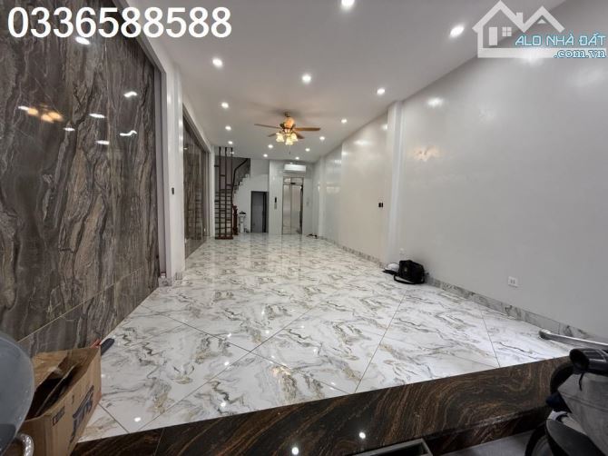 bán nhà trung tâm Hà Nội ô to cửa đầy đủ tiện ích chỉ nhỉnh 18 tỷ