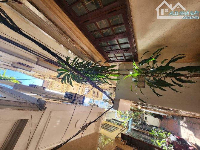 CỰC HIẾM - TRẦN QUỐC TOẢN - HOÀN KIẾM - 35M - 5 TẦNG - MẶT TIỀN 9M - 12.8 TỶ